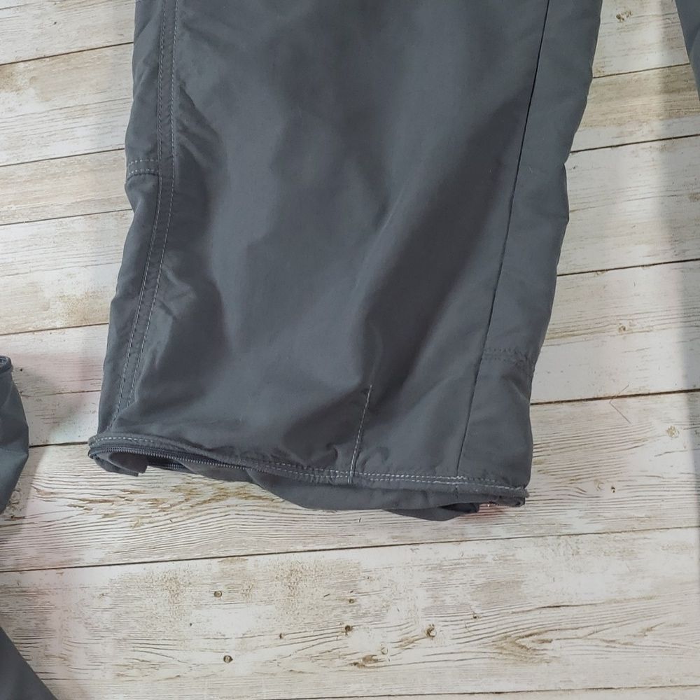 Kuhl Forester Convertible Zip-Off Full-Length to Capri Pants Size 6 Gray/Green - Picture 6 of 14